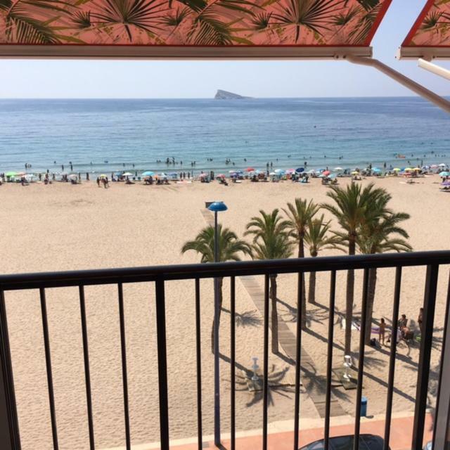 Triton 10A Benidorm Exterior foto